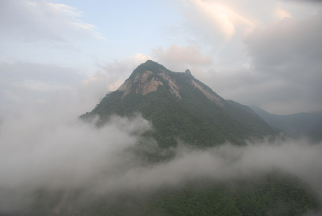 白马峰 白马峰