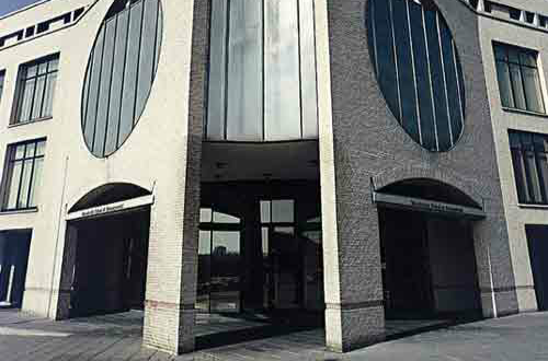 马斯特里赫特管理学院