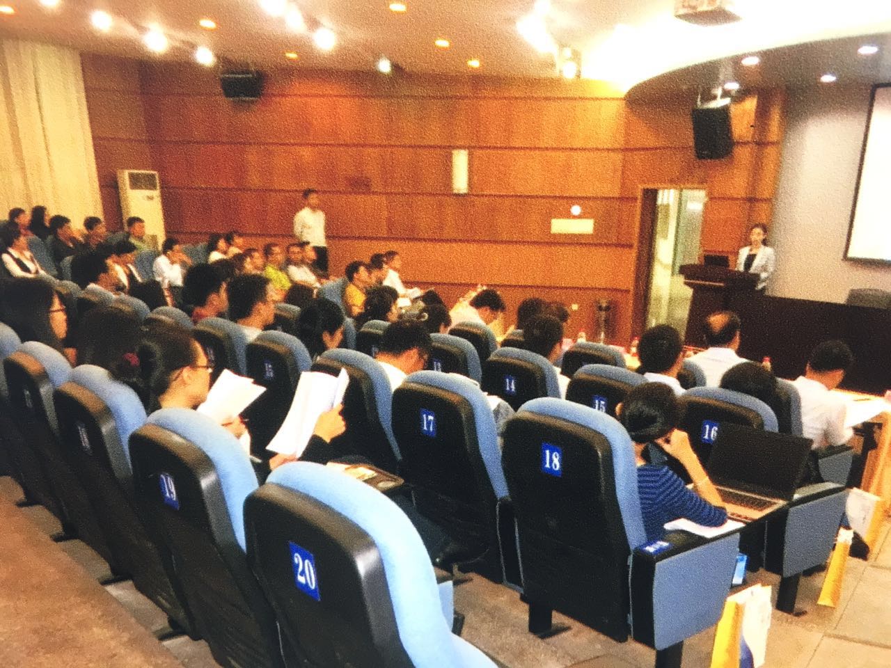 珠海蓝颱风网路科技有限公司 珠海蓝颱风网路科技有限公司