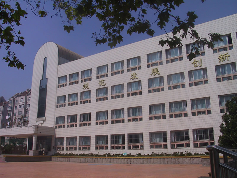 青岛市市南区国小