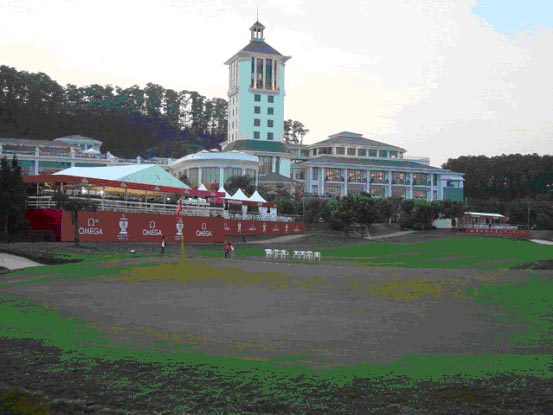 深圳大学高尔夫学院 深圳大学高尔夫学院