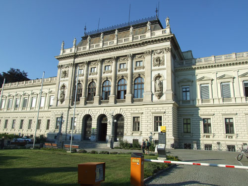 格拉茨大学