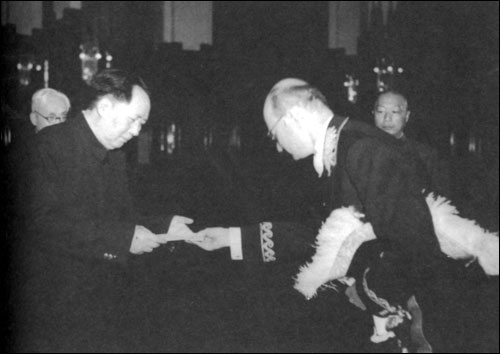 代表瑞典政府与中国商讨建交问题 代表瑞典政府与中国商讨建交问题