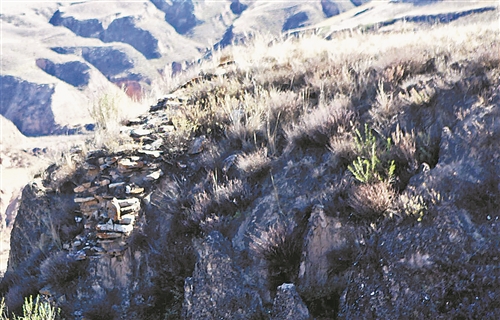 寨山石城遗址 寨山石城遗址