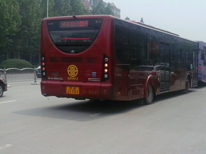B13路 B13路