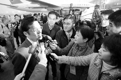 张荣恭 张荣恭