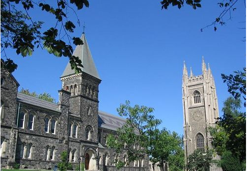 多伦多大学图书馆自动化系统
