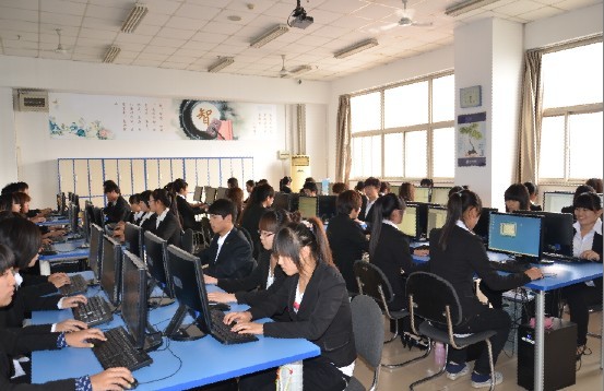石家庄职业技术学院软体学院 石家庄职业技术学院软体学院