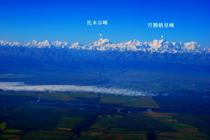 托木尔峰与汗·腾格里峰 托木尔峰与汗·腾格里峰