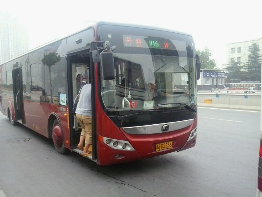 B16路 B16路