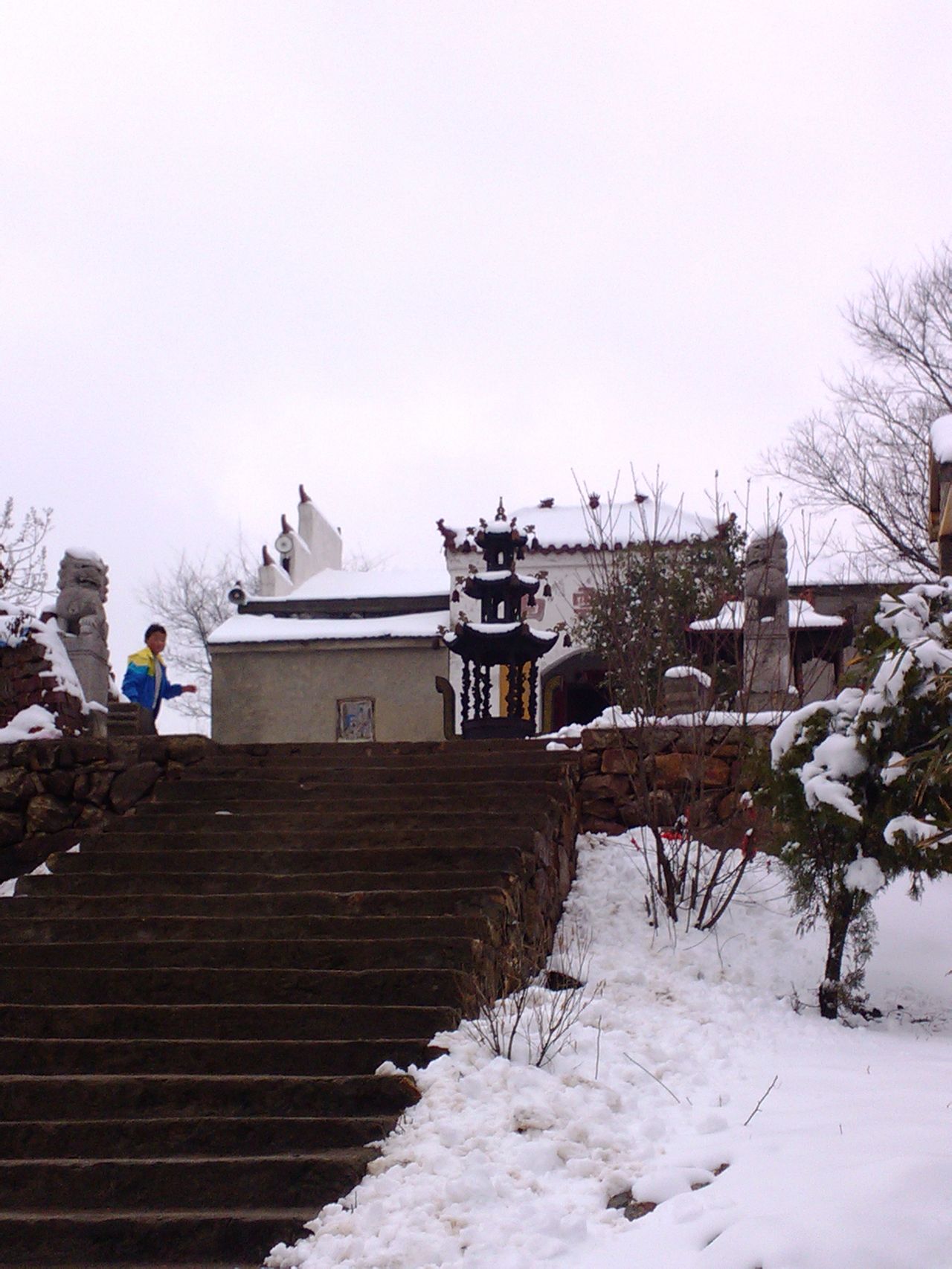 岳山白云寺 岳山白云寺