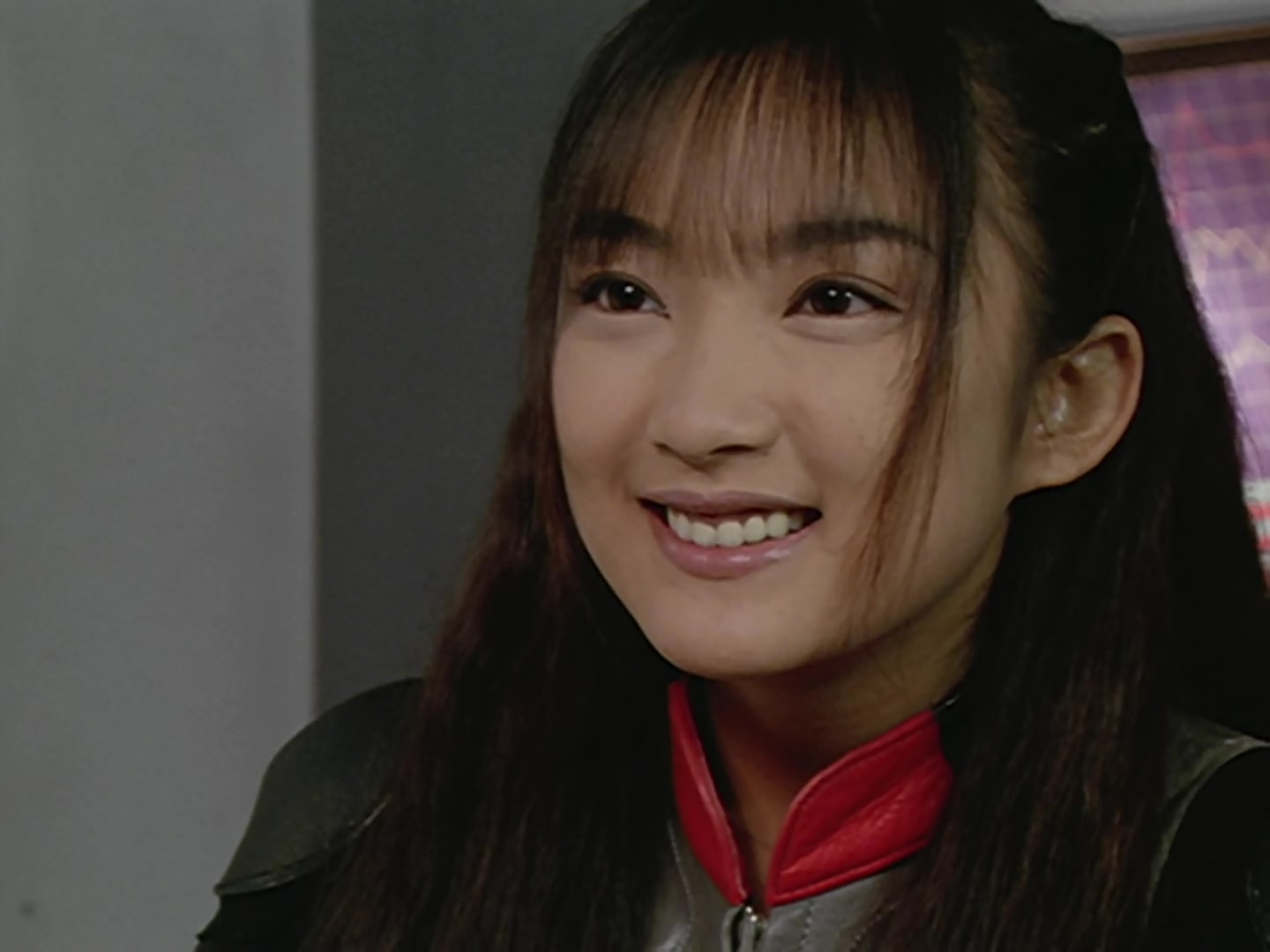 绿川麻衣