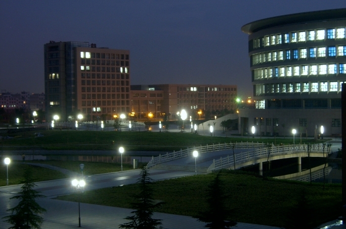 陕西科技大学夜色 陕西科技大学夜色