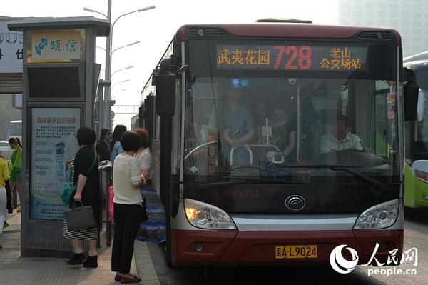 北京公交728路 ZK6140HNG2 北京公交728路 ZK6140HNG2