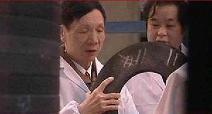 黄伯云研製航空制动材料 黄伯云研製航空制动材料
