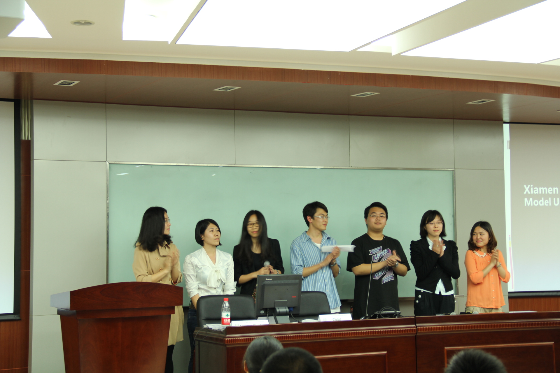 2013年5月,厦大模联理事会常委会组成人员 2013年5月,厦大模联理事会常委会组成人员
