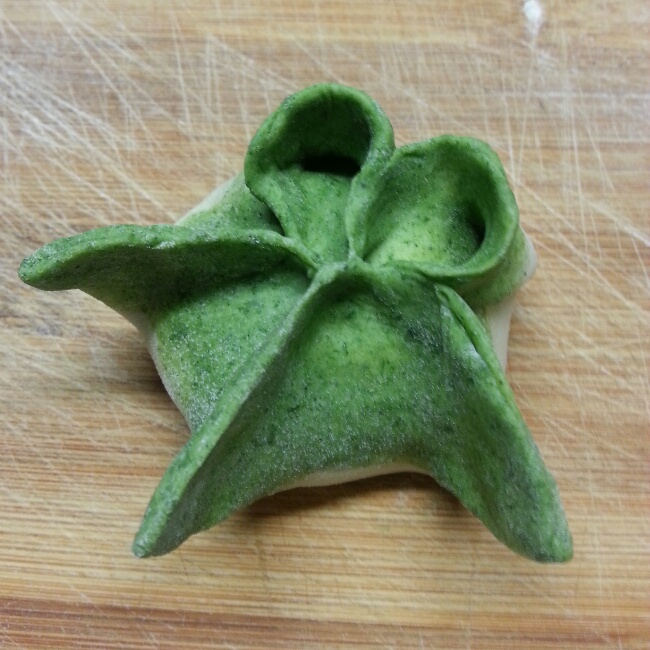 茴香白玉翡翠烧卖