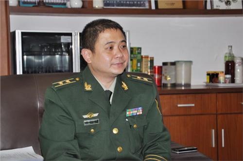 罗斌(武警新疆森林总队总队长)