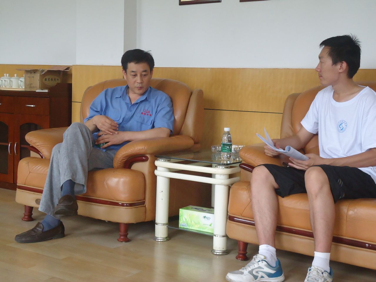 刘新杰与岳总座谈 刘新杰与岳总座谈