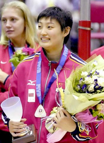 女排大奖赛总决赛 杨昊获得最佳发球奖. 女排大奖赛总决赛 杨昊获得最佳发球奖.