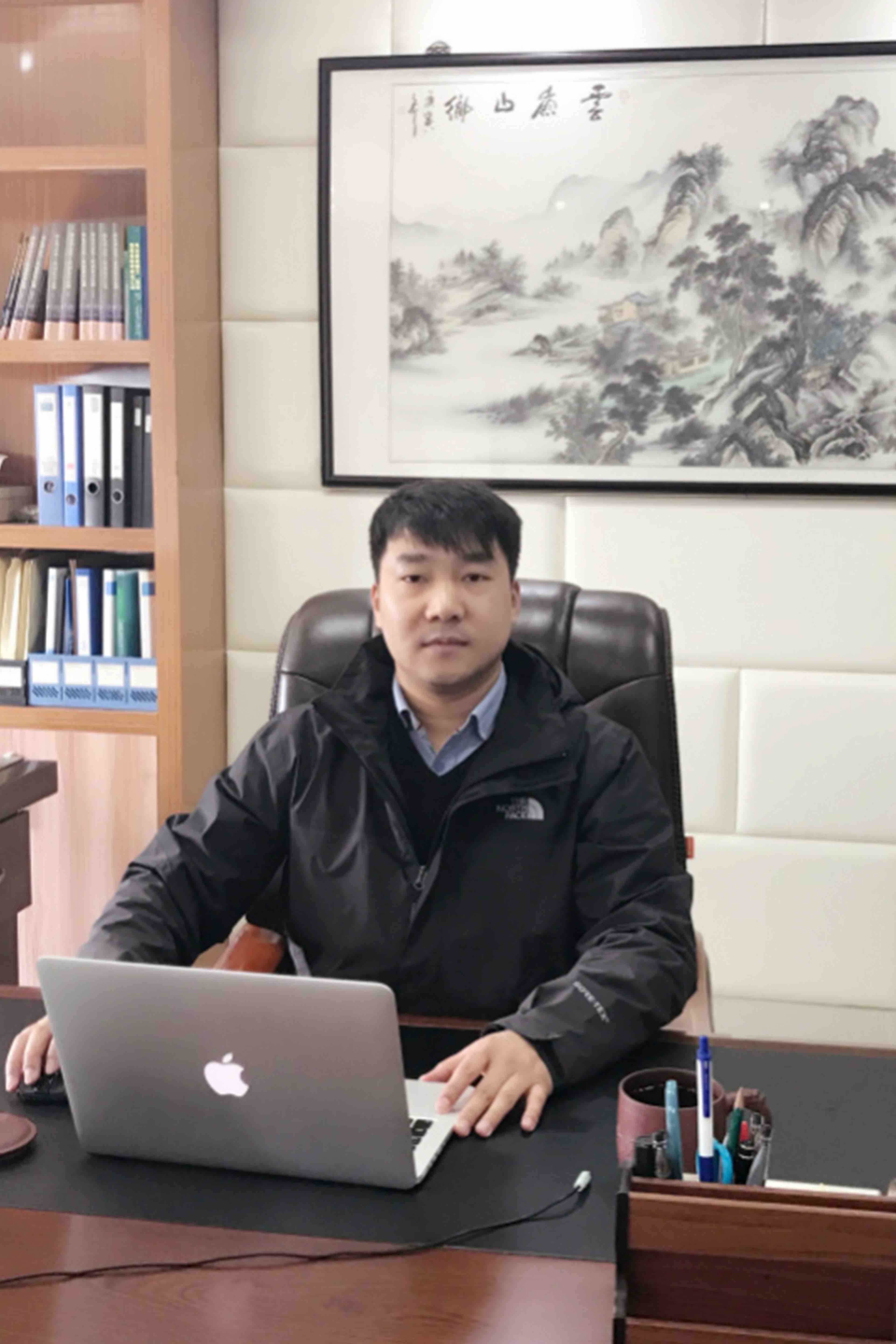 和顺公益基金会理事杨正鹏 和顺公益基金会理事杨正鹏