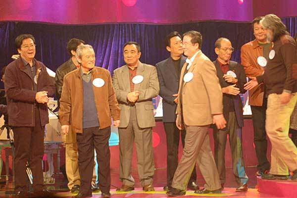剧组参加《艺术人生》再聚首节目 剧组参加《艺术人生》再聚首节目