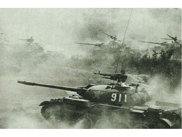 1979年对越作战中的62式轻型坦克冲锋 1979年对越作战中的62式轻型坦克冲锋