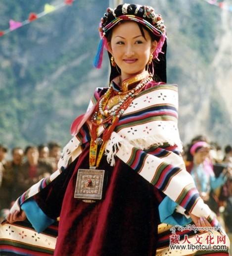 中国少数民族服装 中国少数民族服装
