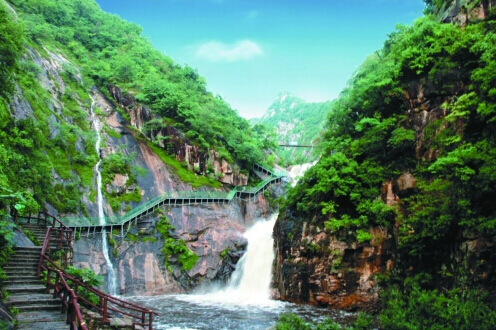 中国南阳伏牛山世界地质公园