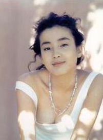 中村嘉葎雄