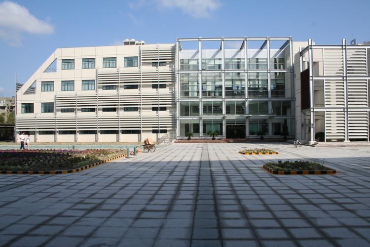 上海市行知中学 上海市行知中学