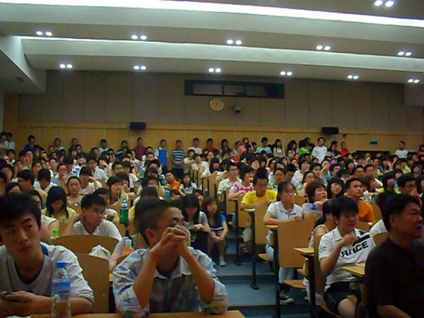 健言社是一个影响力社团 健言社是一个影响力社团