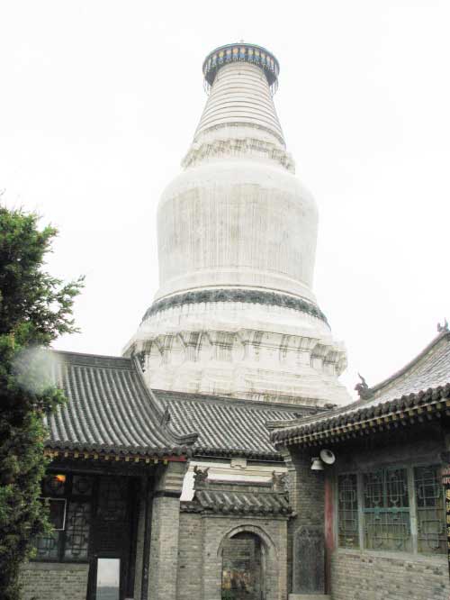 山西五台山大白塔 山西五台山大白塔