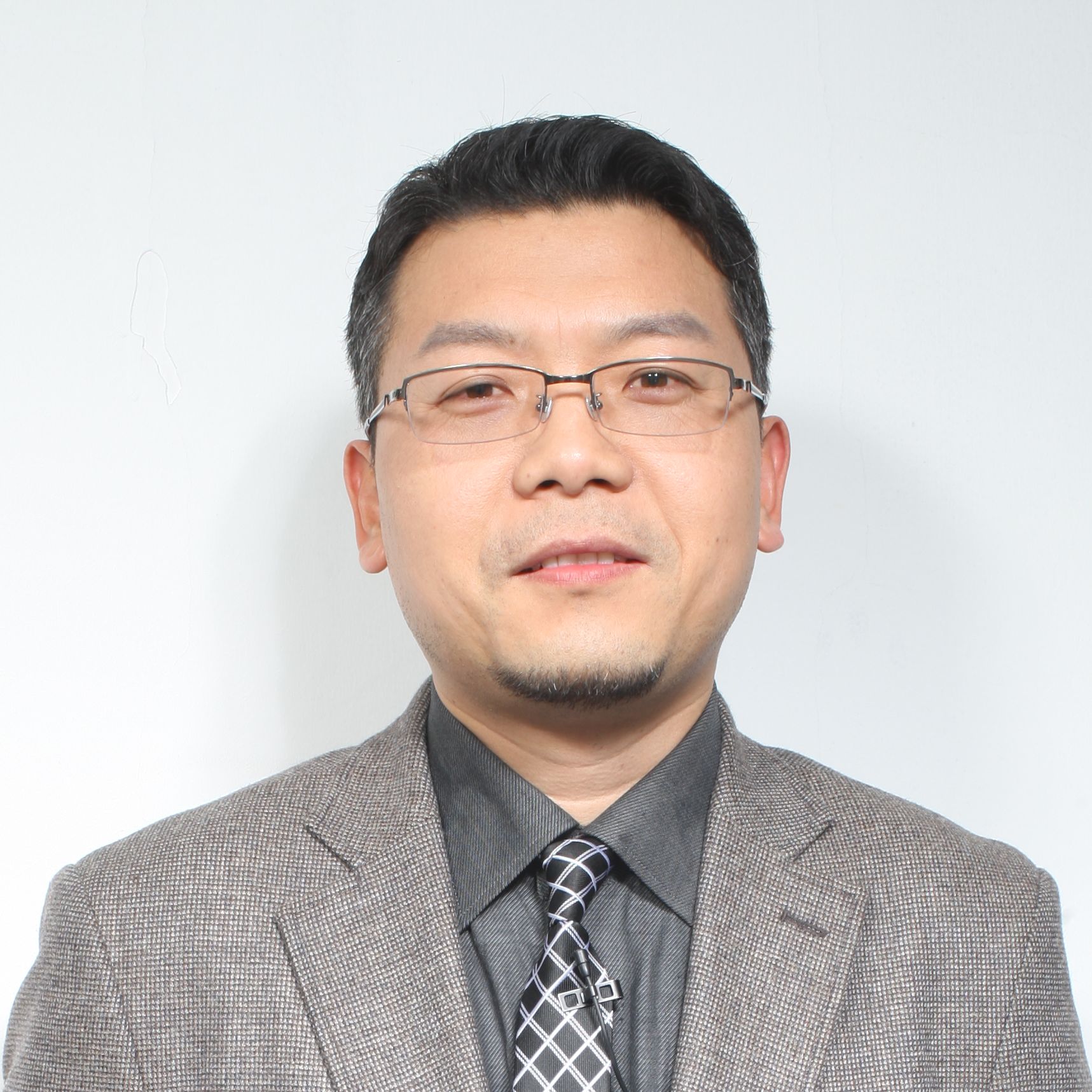 副院长 杨红旭 副院长 杨红旭