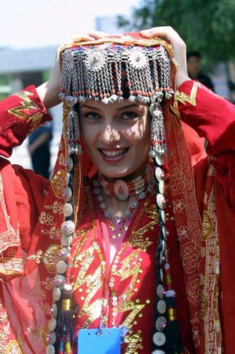 中国少数民族服装 中国少数民族服装