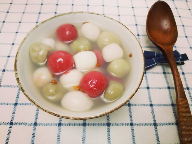 三色玛瑙红豆沙汤圆