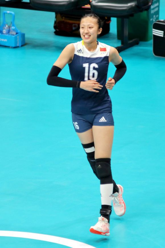 丁霞(中国女排运动员、奥运冠军) 丁霞(中国女排运动员、奥运冠军)