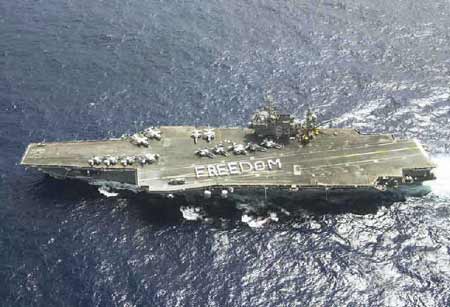 小鹰号航空母舰 小鹰号航空母舰
