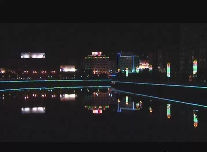 丹霞镇夜景 丹霞镇夜景