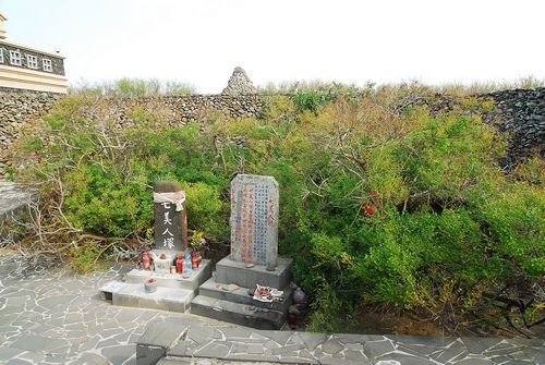 七美人冢 七美人冢