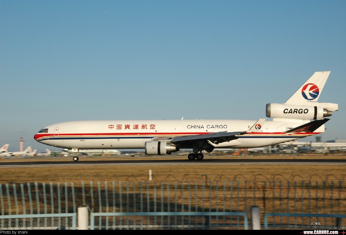 中国东方航空586号班机 中国东方航空586号班机
