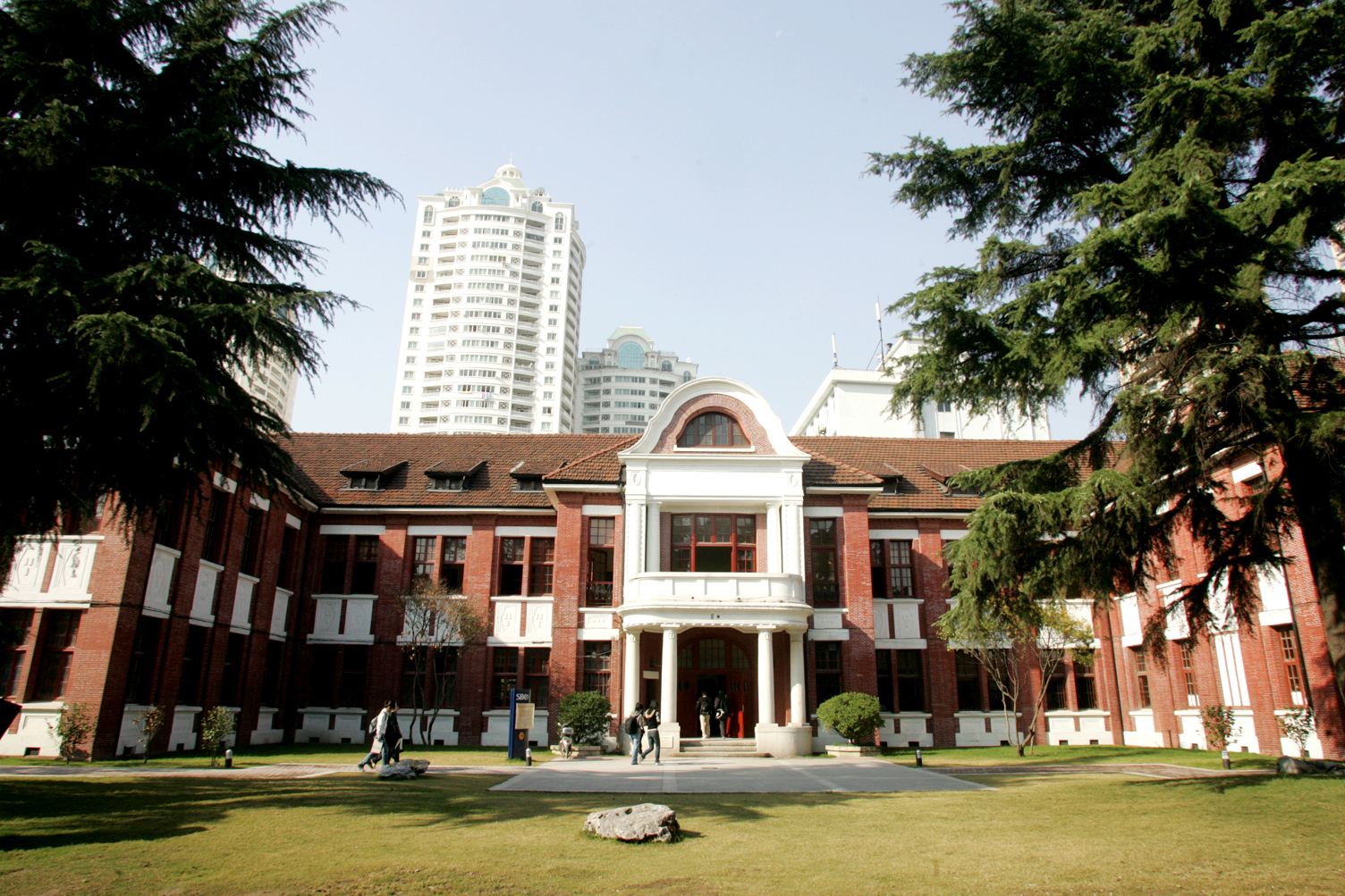 中英国际学院