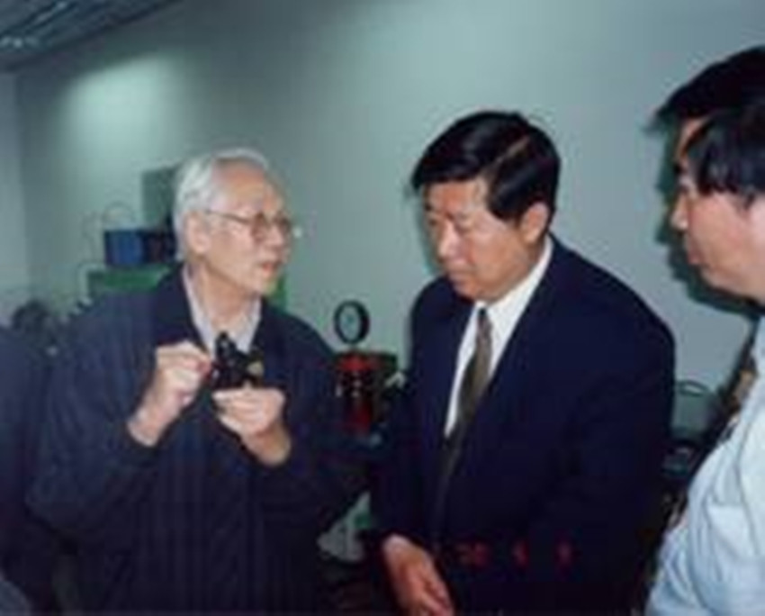 中国矿业大学(北京)化学与环境工程学院 中国矿业大学(北京)化学与环境工程学院