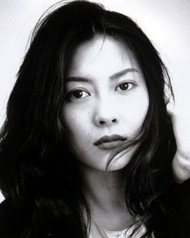 中山美穗(Miho Nakayama) 中山美穗(Miho Nakayama)