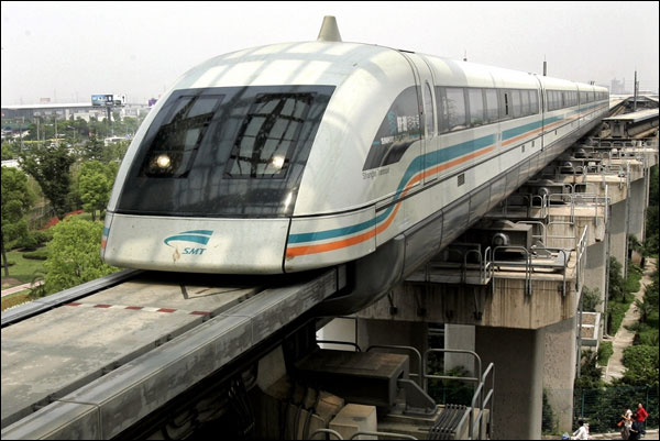 上海磁悬浮列车 上海磁悬浮列车