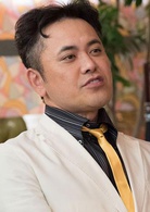 一半，蓝色