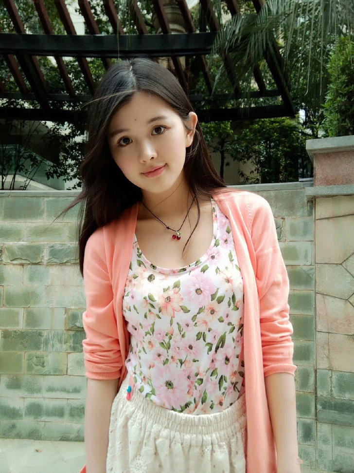 南昌大学校花钟恩淇