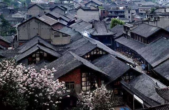 罗城镇(四川省乐山市犍为县下辖地区) 罗城镇(四川省乐山市犍为县下辖地区)