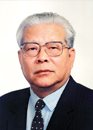 中国城市科学研究会第一任理事长李锡铭 中国城市科学研究会第一任理事长李锡铭