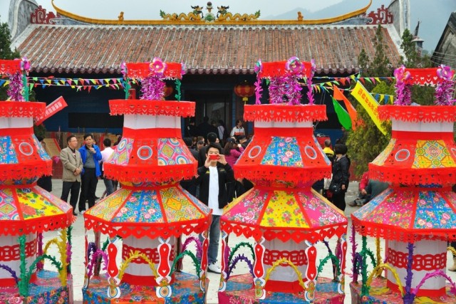 土地诞 土地诞